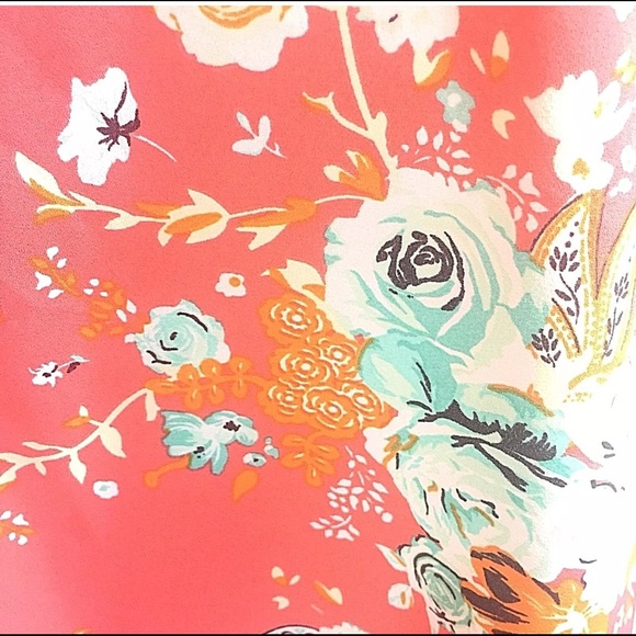 NWT Torrid Floral Print Georgette Hi Lo Tank 3X - Picture 4 of 8